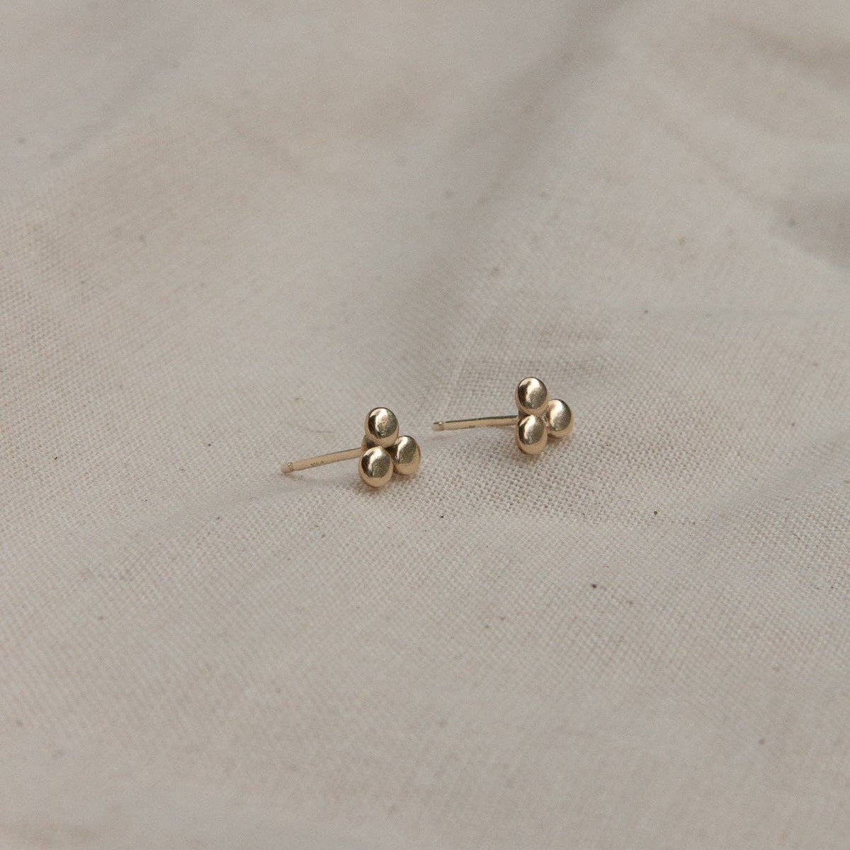 Luwa Studs