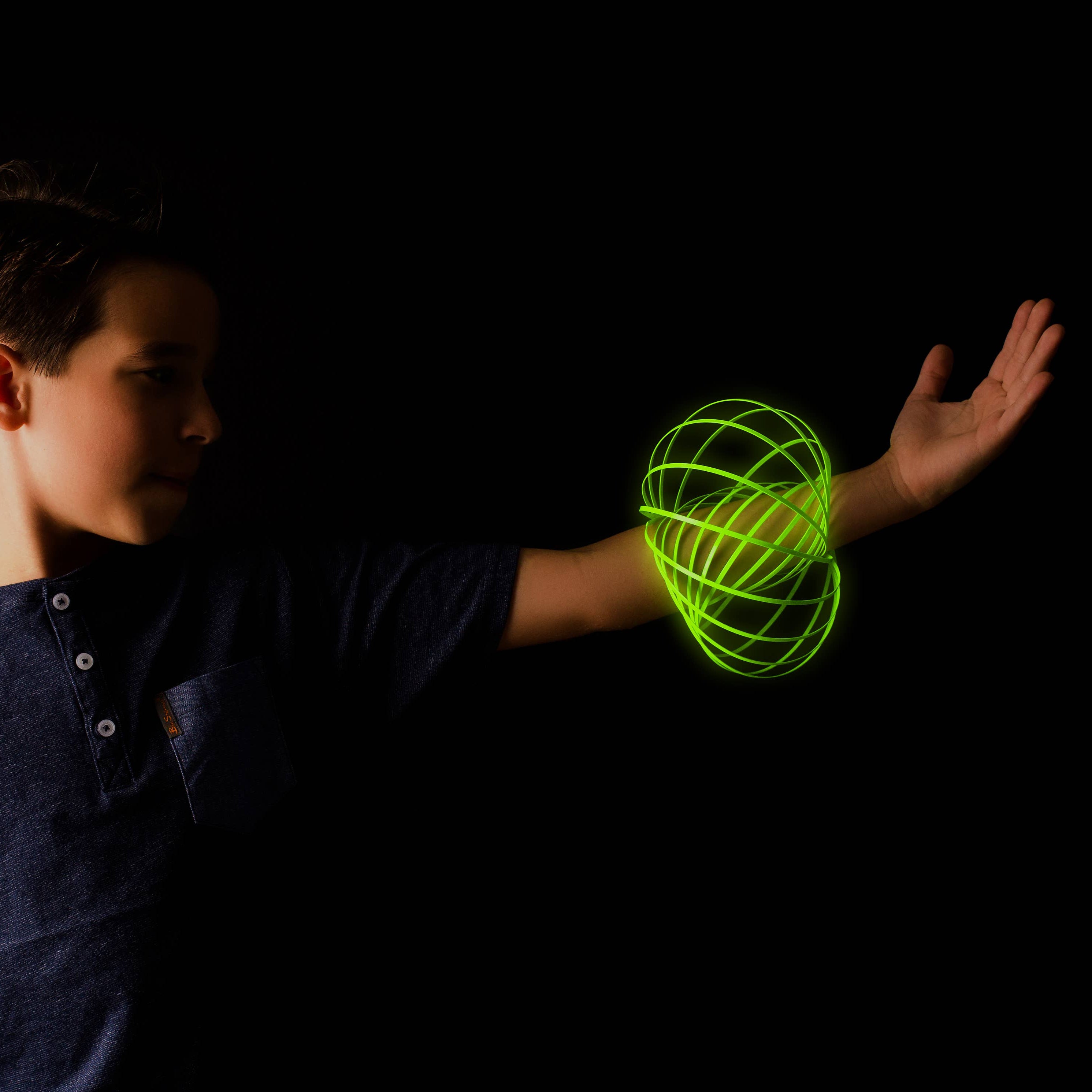 Mozi & Glozi Flow Toy - Glowing Yellow