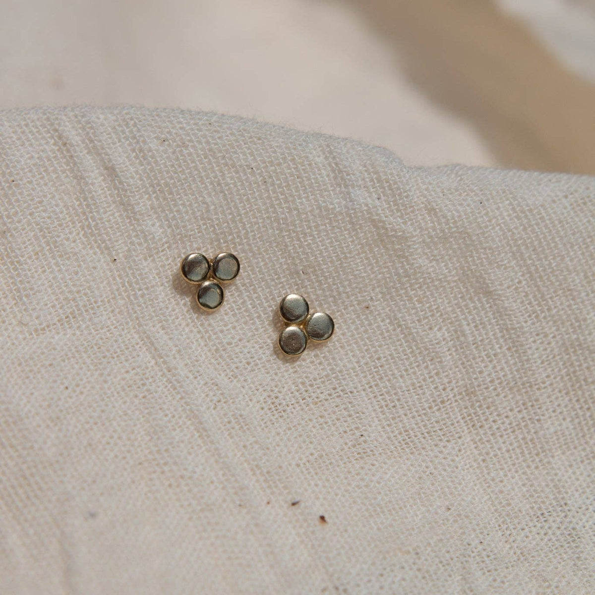 Luwa Studs