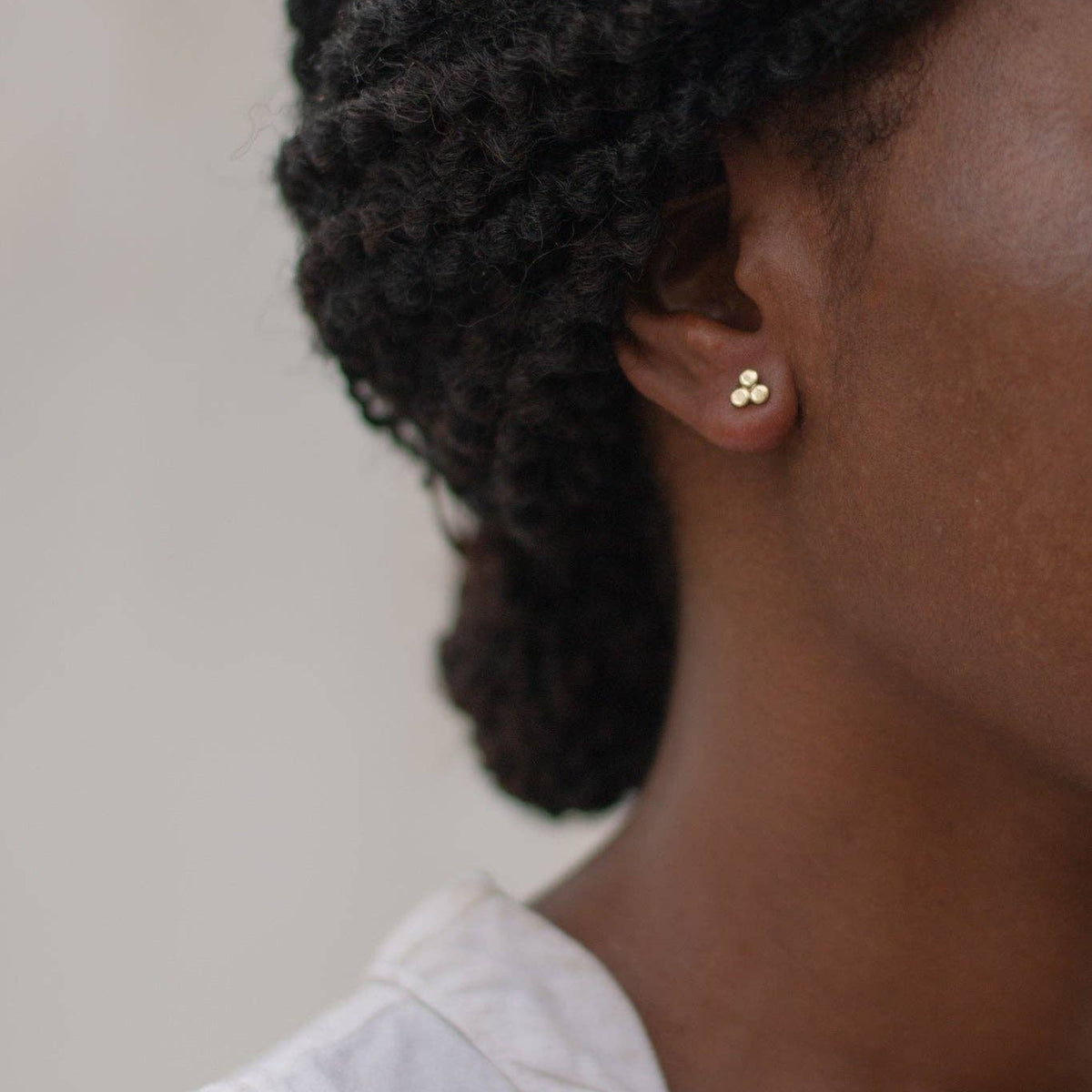 Luwa Studs