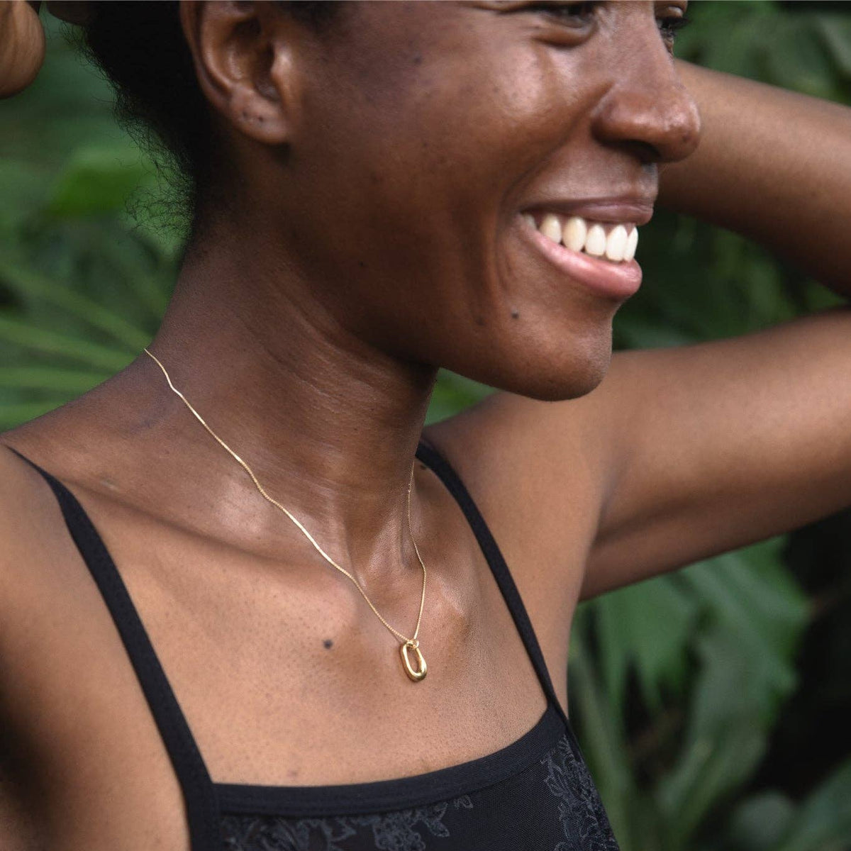 Cove Necklace