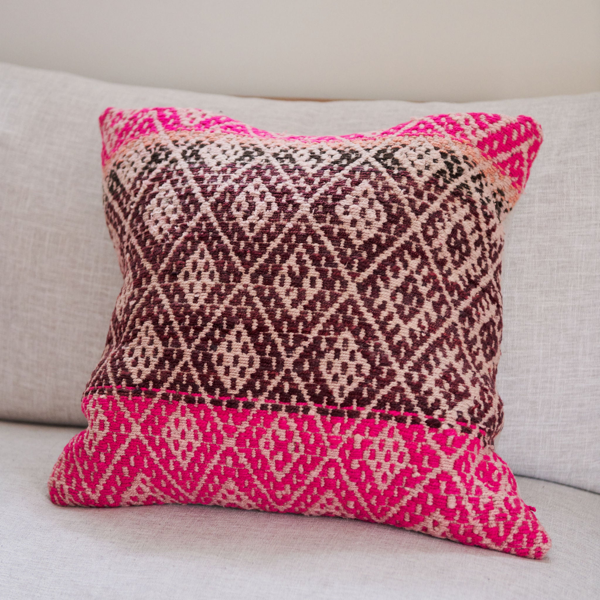 Frazada Pillow Cover