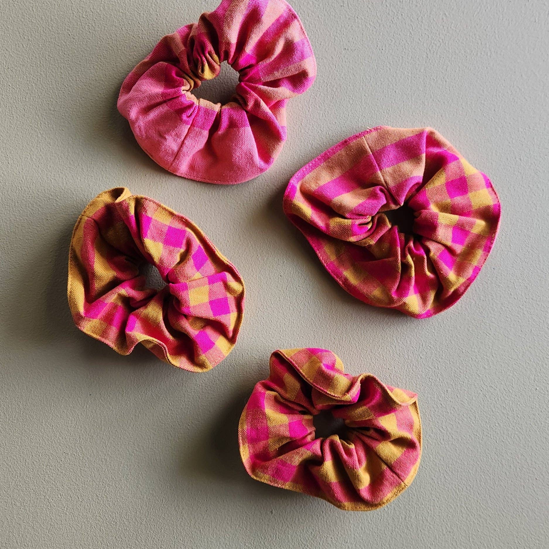 Cotton Scrunchie - Coral
