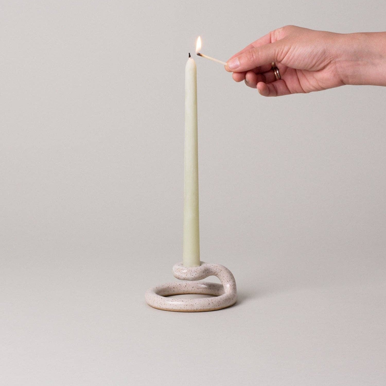Uni Candlestick, Speckled White