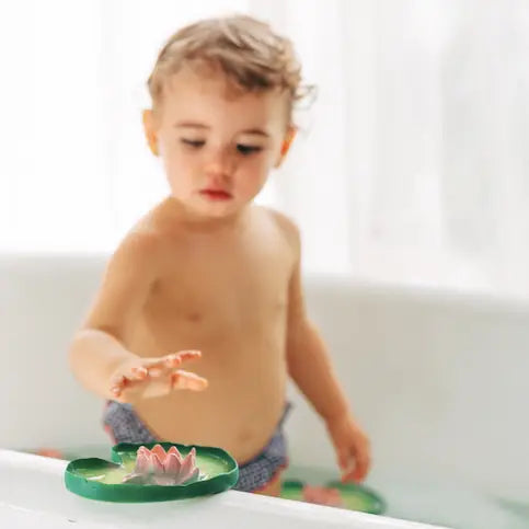Water Lily Bath Toy