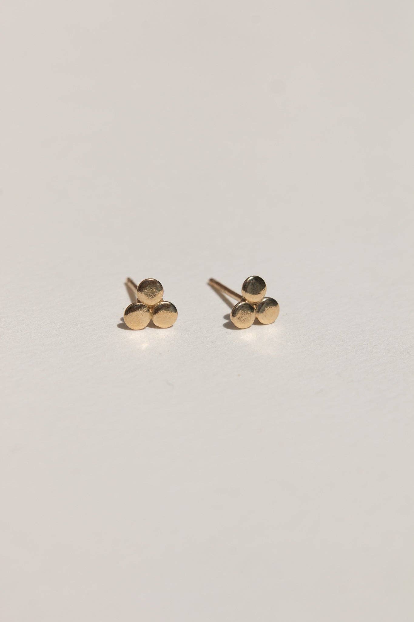 Luwa Studs