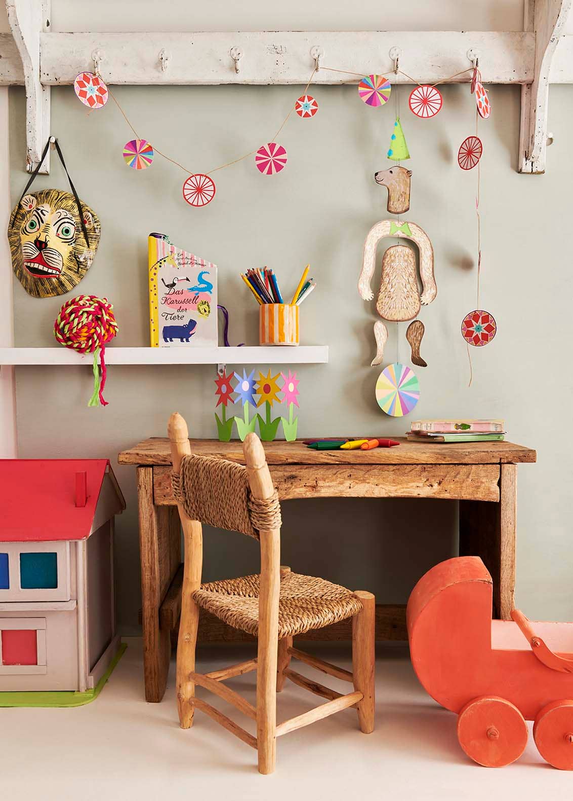 Nursery Cirucus Polar Bear Kinetic Mobile