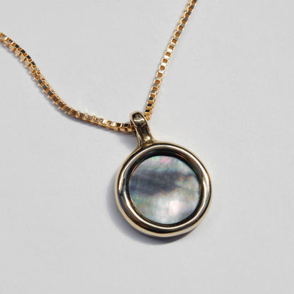 Mare Necklace in Grey Mother of Pearl