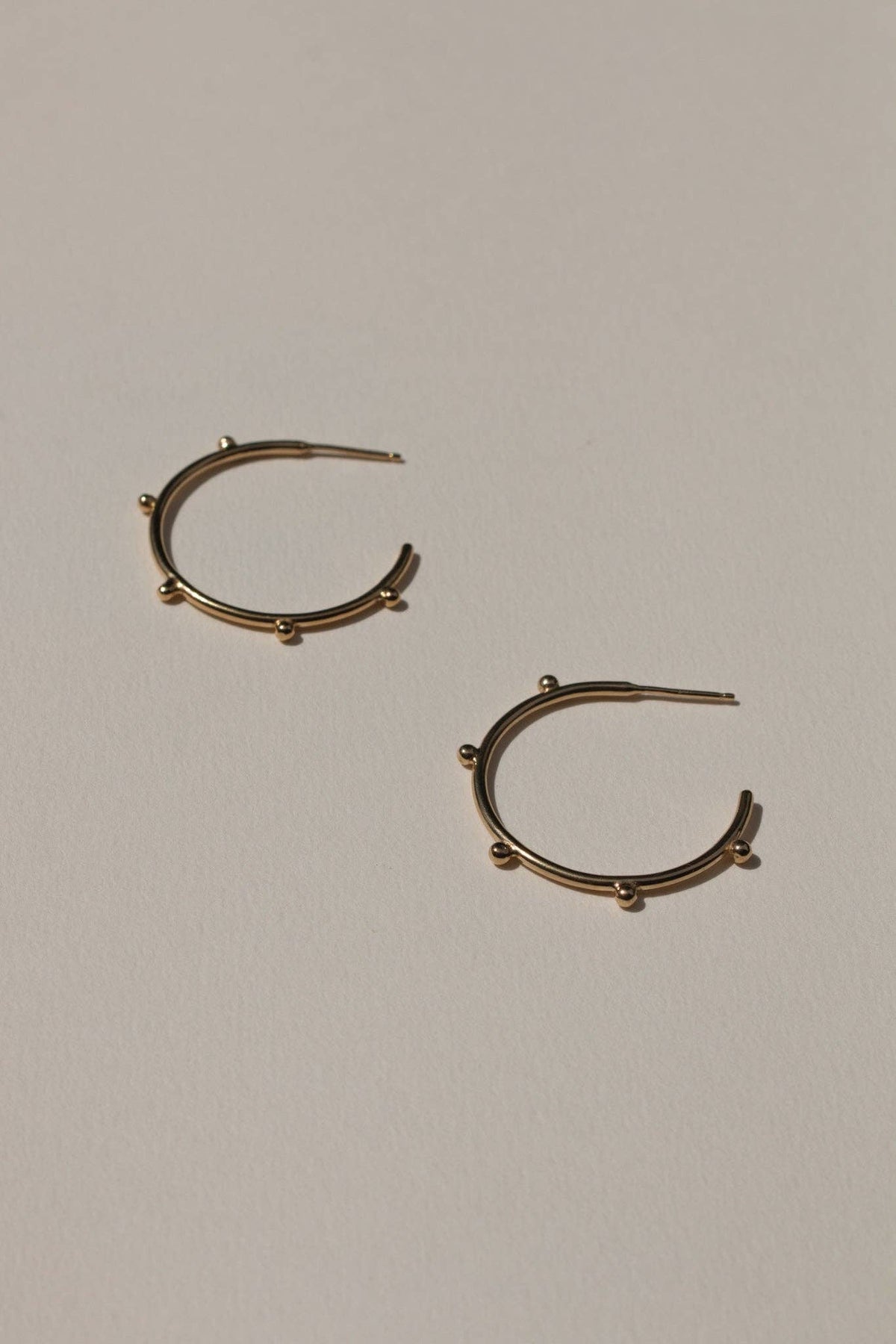 Bentu Hoops (Sm / Lg)
