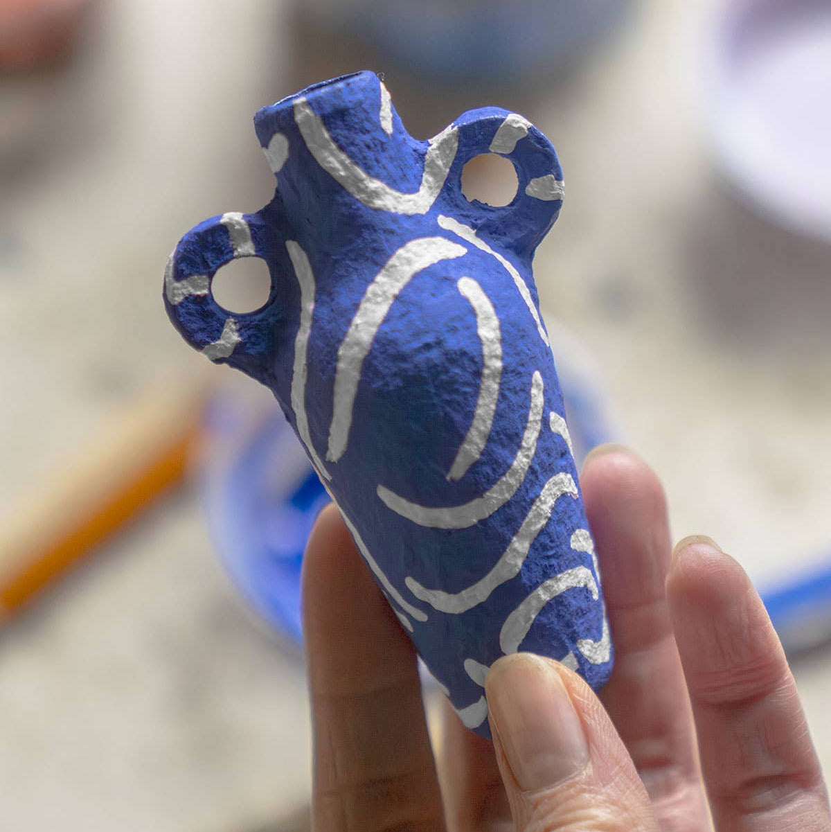 Blue Wave Vase Hanging Ornament