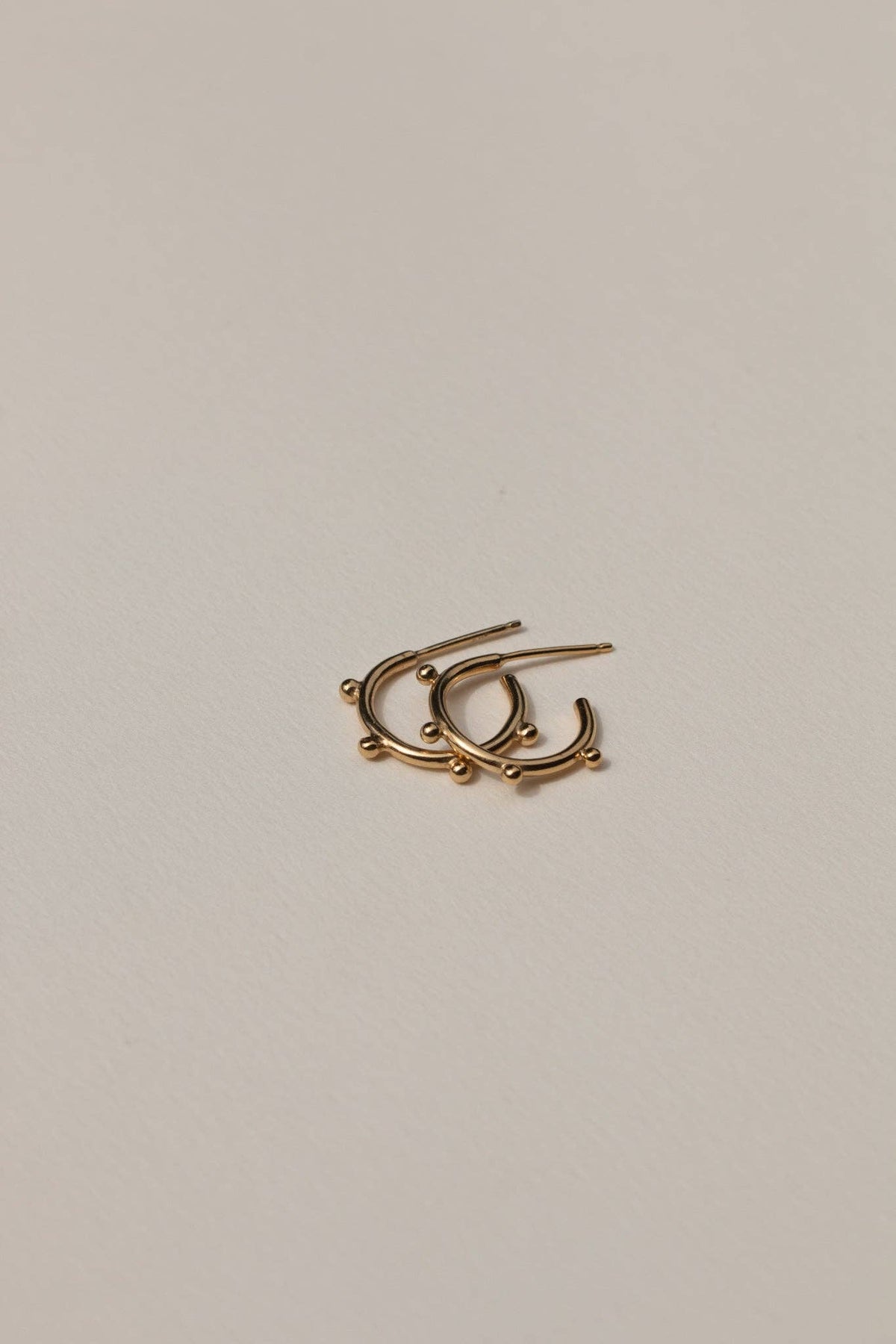 Bentu Hoops (Sm / Lg)