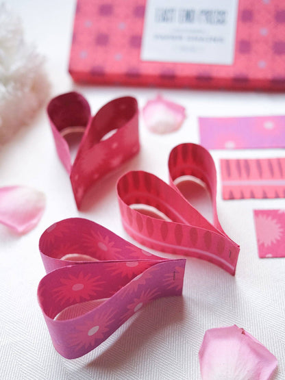 PINK &amp; RED PAPER CHAIN KIT