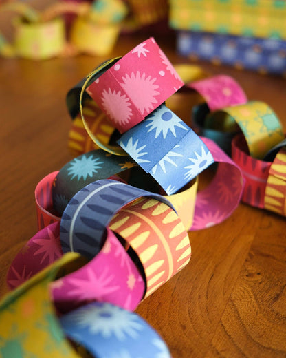 BLUE &amp; YELLOW PAPER CHAIN KIT