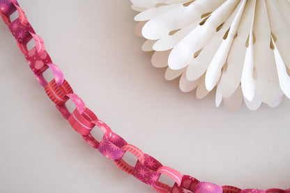 PINK &amp; RED PAPER CHAIN KIT