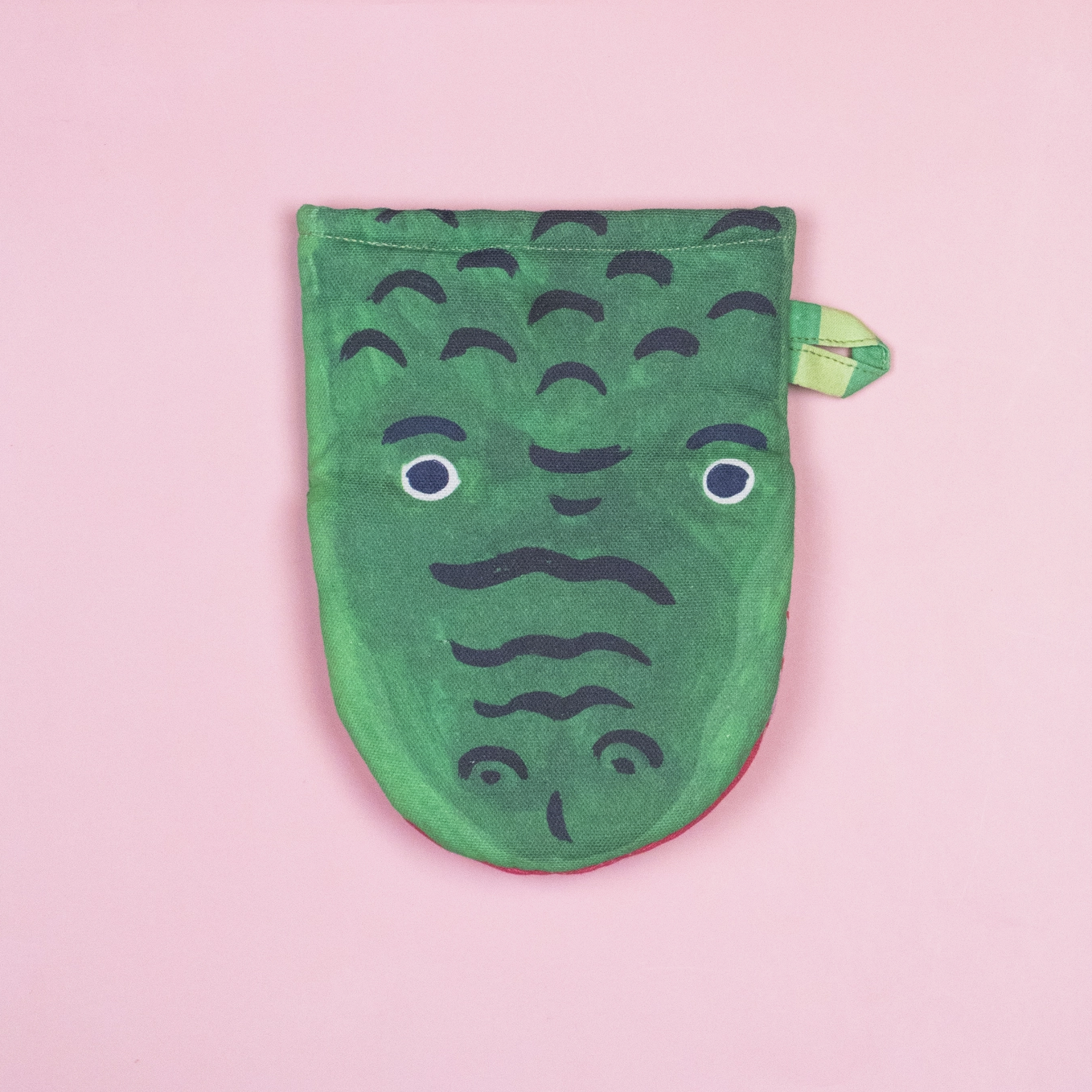 Alligator Oven Mitt