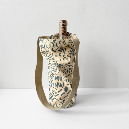 The Wine Tote - Dashes &amp; Moons - Warm Grey - Natural