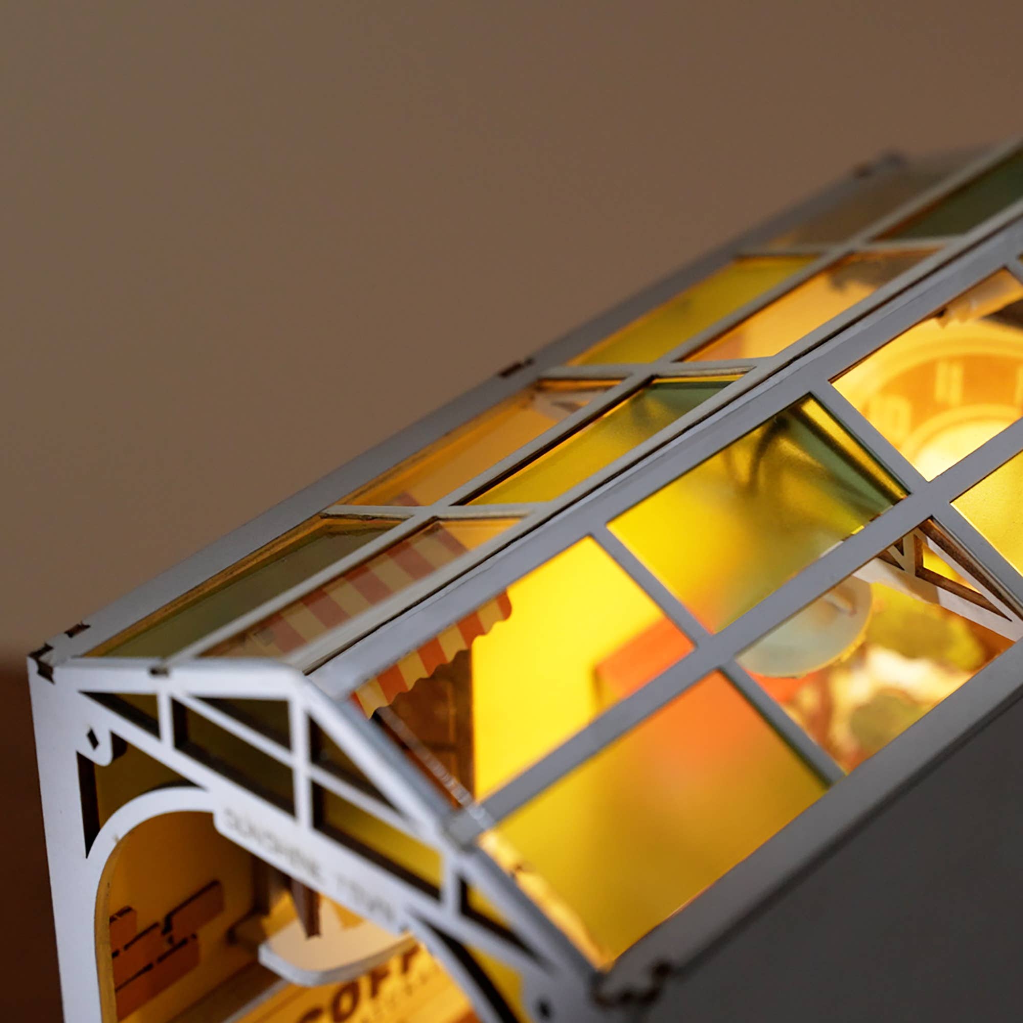 Rolife Sunshine Town DIY Book Nook Kit