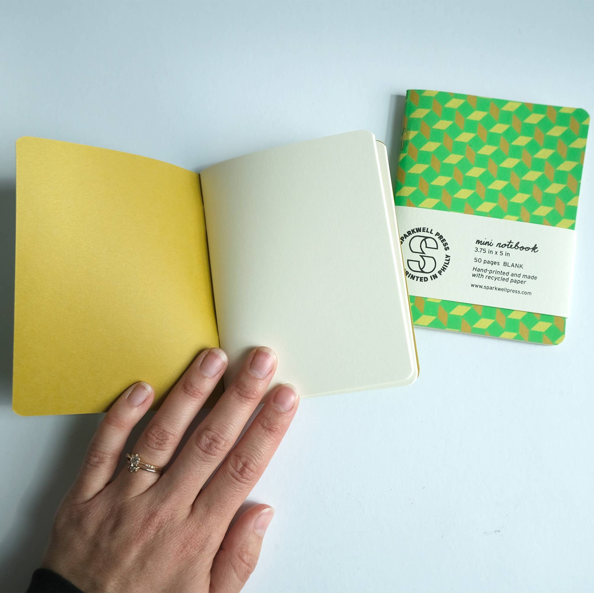 Box Pattern Mini Notebook - Green 