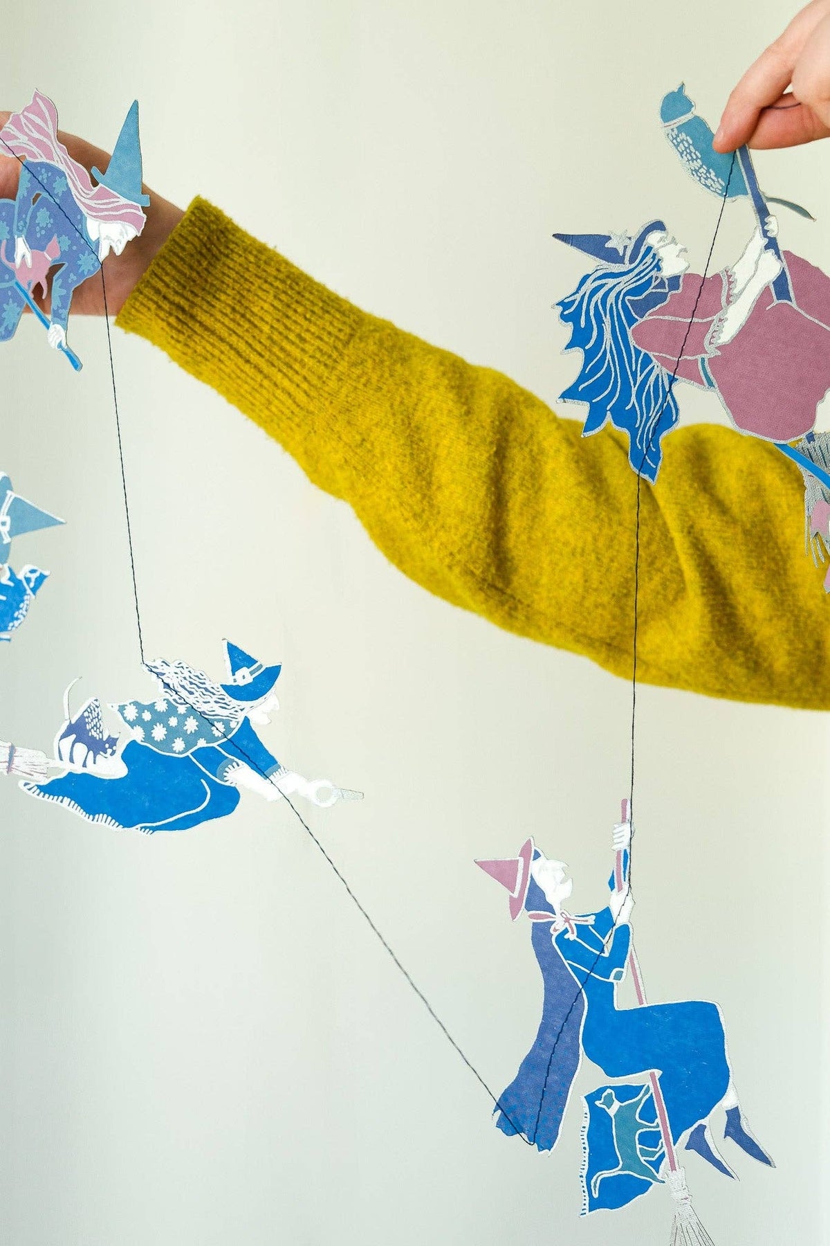 WICKED WITCHES SEWN GARLAND