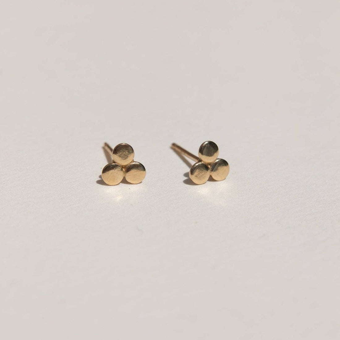 Luwa Studs
