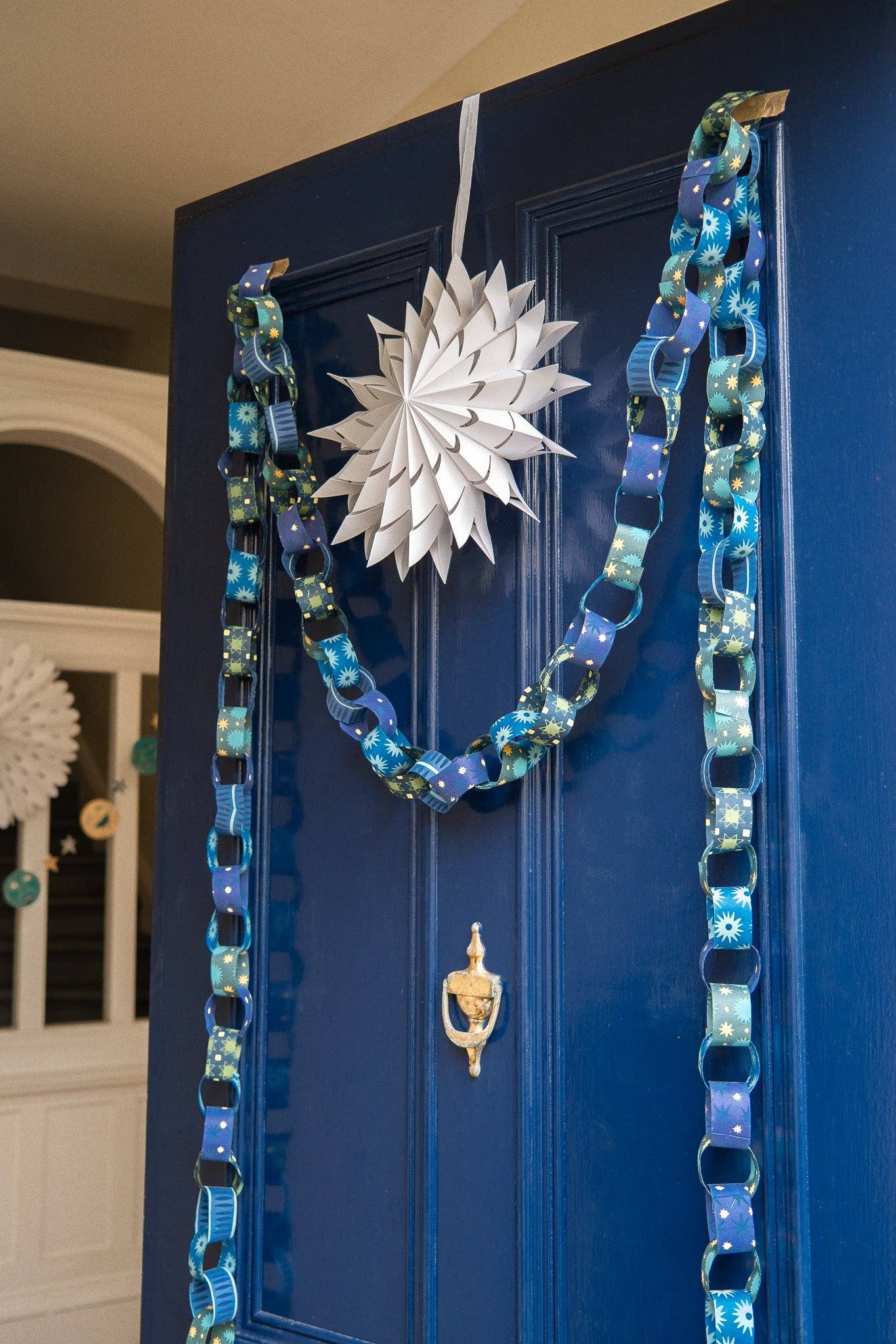 BLUE &amp; YELLOW PAPER CHAIN KIT