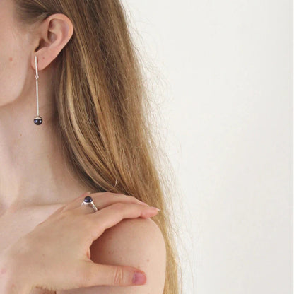 Rima Earrings with Black Pearl